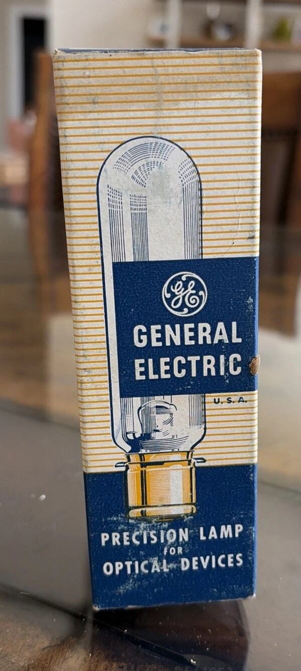 Vintage GE Precision Lamp for Optical Devices 1000 Watts Projection DFY 115-120v